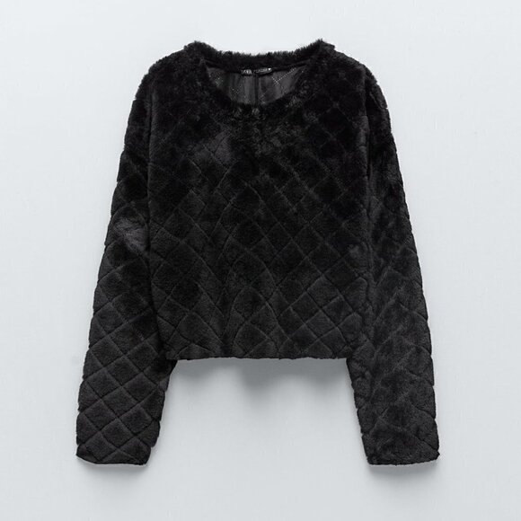 Zara Sweater M Faux Fur Quilted Cropped Pullover Black Long Sleeve Boxy Fuzzy - Picture 1 of 5